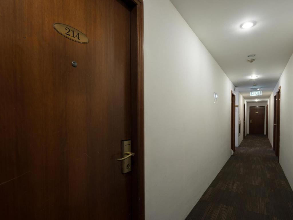 Penta Hotel Singapore Exterior photo